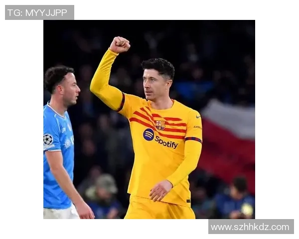 中超精彩对决巴萨与那不勒斯战成平局乌龙球成比赛转折点分析