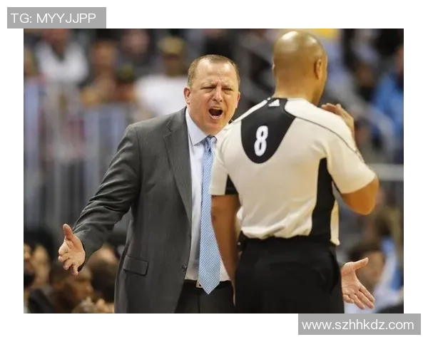 尤文图斯大胜热刺五比一争议判罚引发全场热议