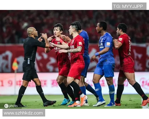 中超精彩对决巴黎圣日耳曼逆转波尔图绝杀瞬间引发全场狂欢分析战术细节