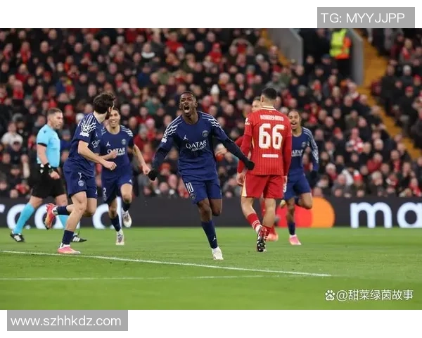 英超激战巴黎圣日耳曼小胜皇马红牌争议引发全场热议与数据分析