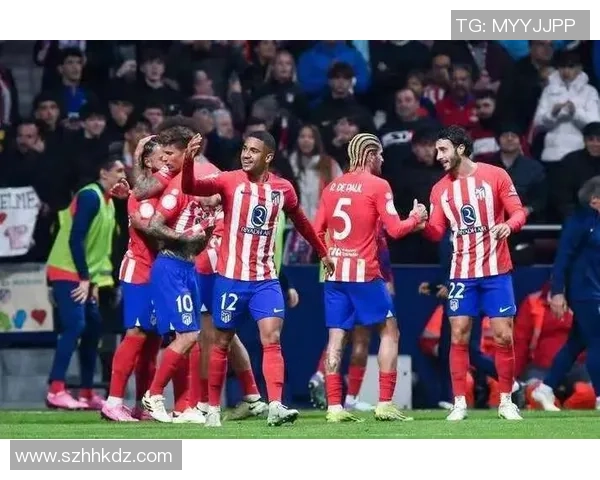 西甲激战巴萨大胜曼城六比二乌龙球成比赛转折点引发热议